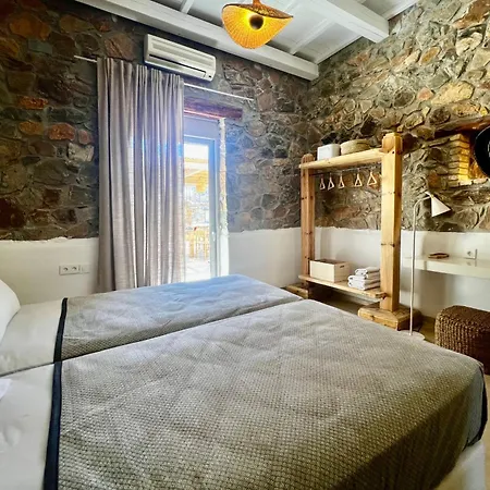 Newly Renovated Artemis With Private Pool Just 20min From Elafonissi * Livadia (Crete)